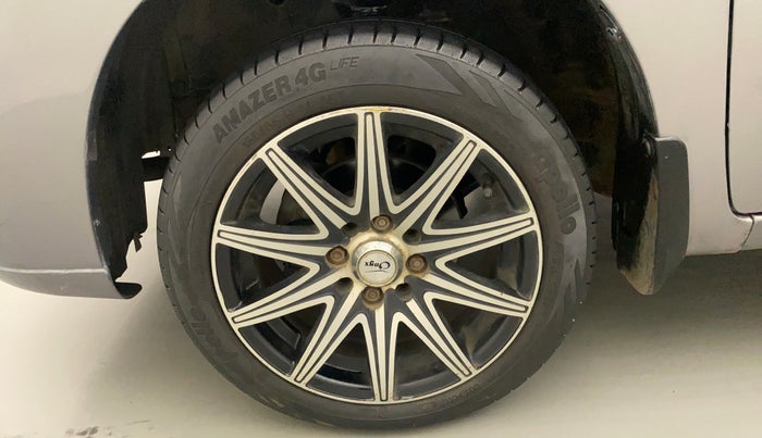 2012 Maruti Wagon R 1.0 VXI, Petrol, Manual, 43,569 km, Left Front Wheel
