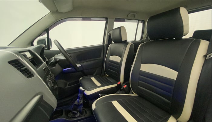 2012 Maruti Wagon R 1.0 VXI, Petrol, Manual, 43,569 km, Right Side Front Door Cabin