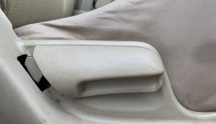 2015 Maruti Swift Dzire VDI, Diesel, Manual, 89,357 km, Driver Side Adjustment Panel
