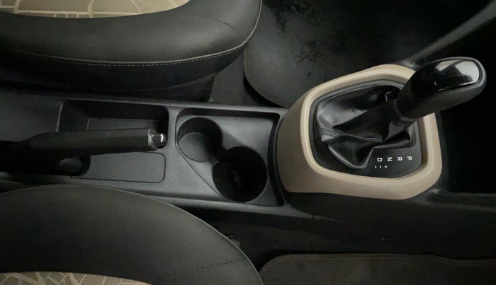 2014 Hyundai Grand i10 SPORTZ AT 1.2 KAPPA VTVT, Petrol, Automatic, 48,548 km, Gear Lever
