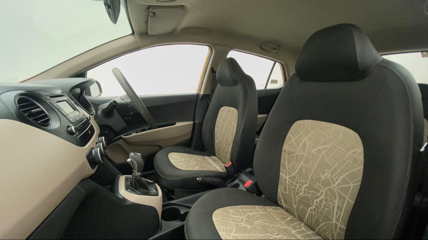 2014 Hyundai Grand i10 SPORTZ AT 1.2 KAPPA VTVT, Petrol, Automatic, 48,548 km, Right Side Front Door Cabin