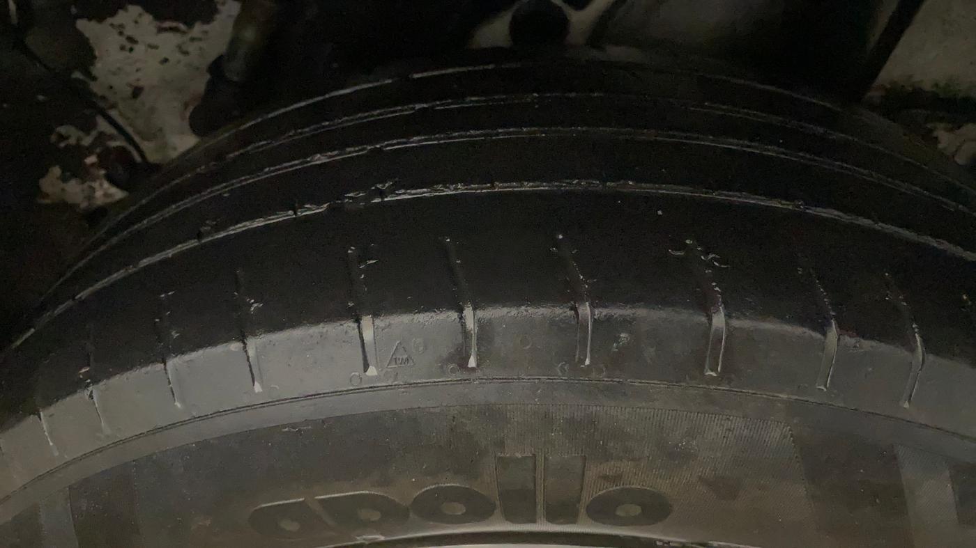 2020 Hyundai VENUE S 1.2, Petrol, Manual, 52,316 km, Left Rear Tyre Tread