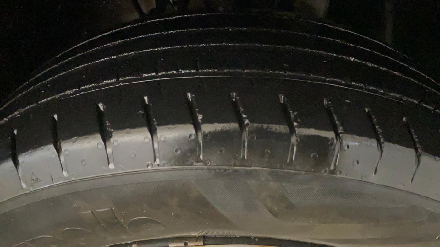 2020 Hyundai VENUE S 1.2, Petrol, Manual, 52,316 km, Right Front Tyre Tread