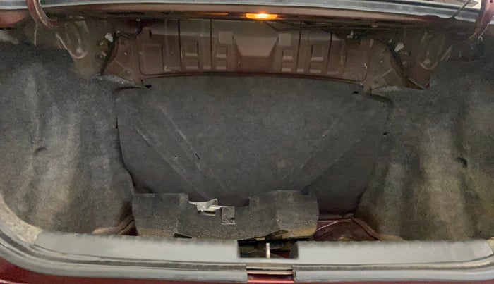 2015 Honda Amaze 1.2L I-VTEC S, Petrol, Manual, 48,503 km, Boot Inside