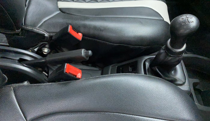 2017 Maruti Alto 800 VXI, Petrol, Manual, 66,562 km, Gear Lever