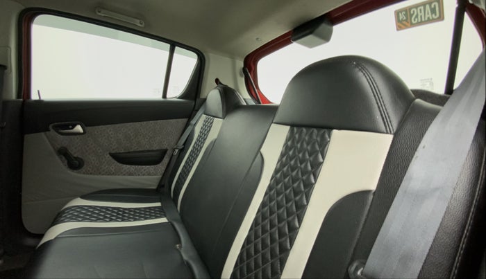2017 Maruti Alto 800 VXI, Petrol, Manual, 66,562 km, Right Side Rear Door Cabin