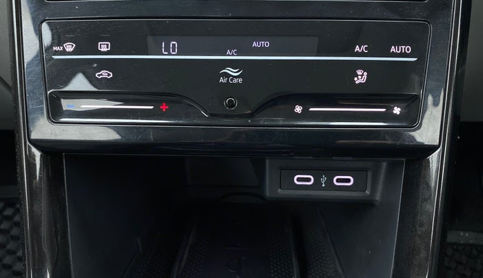 2021 Skoda KUSHAQ STYLE 1.5L TSI MT, Petrol, Manual, 28,348 km, Automatic Climate Control