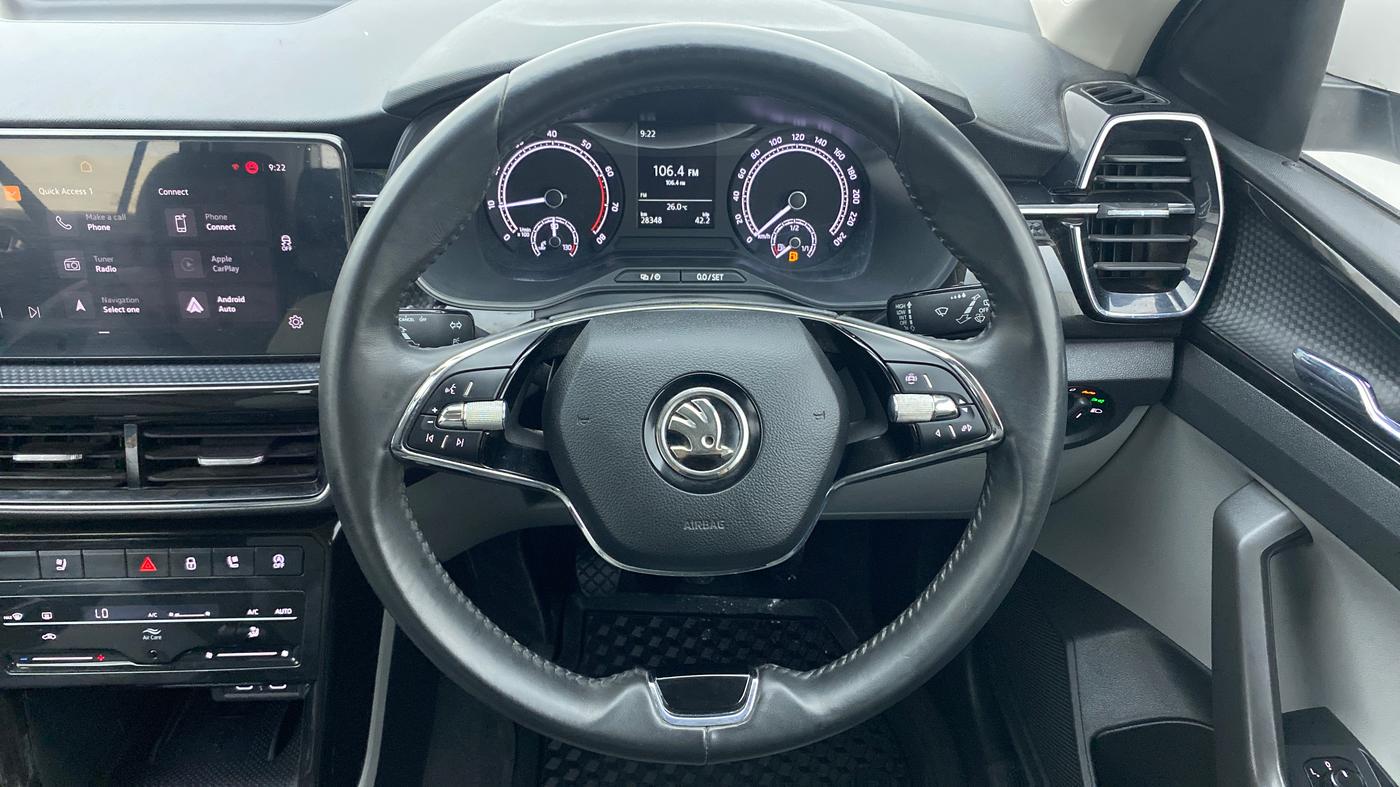 2021 Skoda KUSHAQ STYLE 1.5L TSI MT, Petrol, Manual, 28,348 km, Steering Wheel Close Up