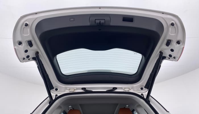 2021 MG HECTOR PLUS SHARP DCT, Petrol, Automatic, 14,735 km, Boot Door Open