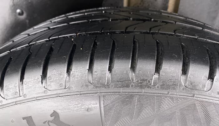 2021 MG HECTOR PLUS SHARP DCT, Petrol, Automatic, 14,735 km, Left Rear Tyre Tread
