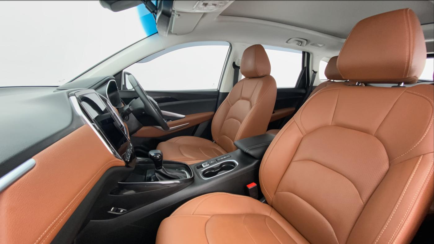 2021 MG HECTOR PLUS SHARP DCT, Petrol, Automatic, 14,735 km, Right Side Front Door Cabin