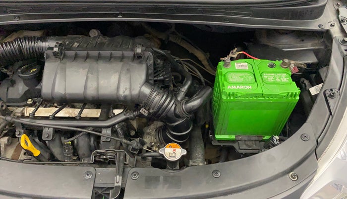 2013 Hyundai i10 MAGNA 1.2, Petrol, Manual, 1,04,654 km, Engine View - Left