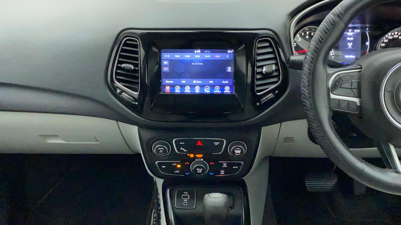 2017 Jeep Compass LIMITED 1.4 PETROL AT, Petrol, Automatic, 1,07,917 km, Air Conditioner