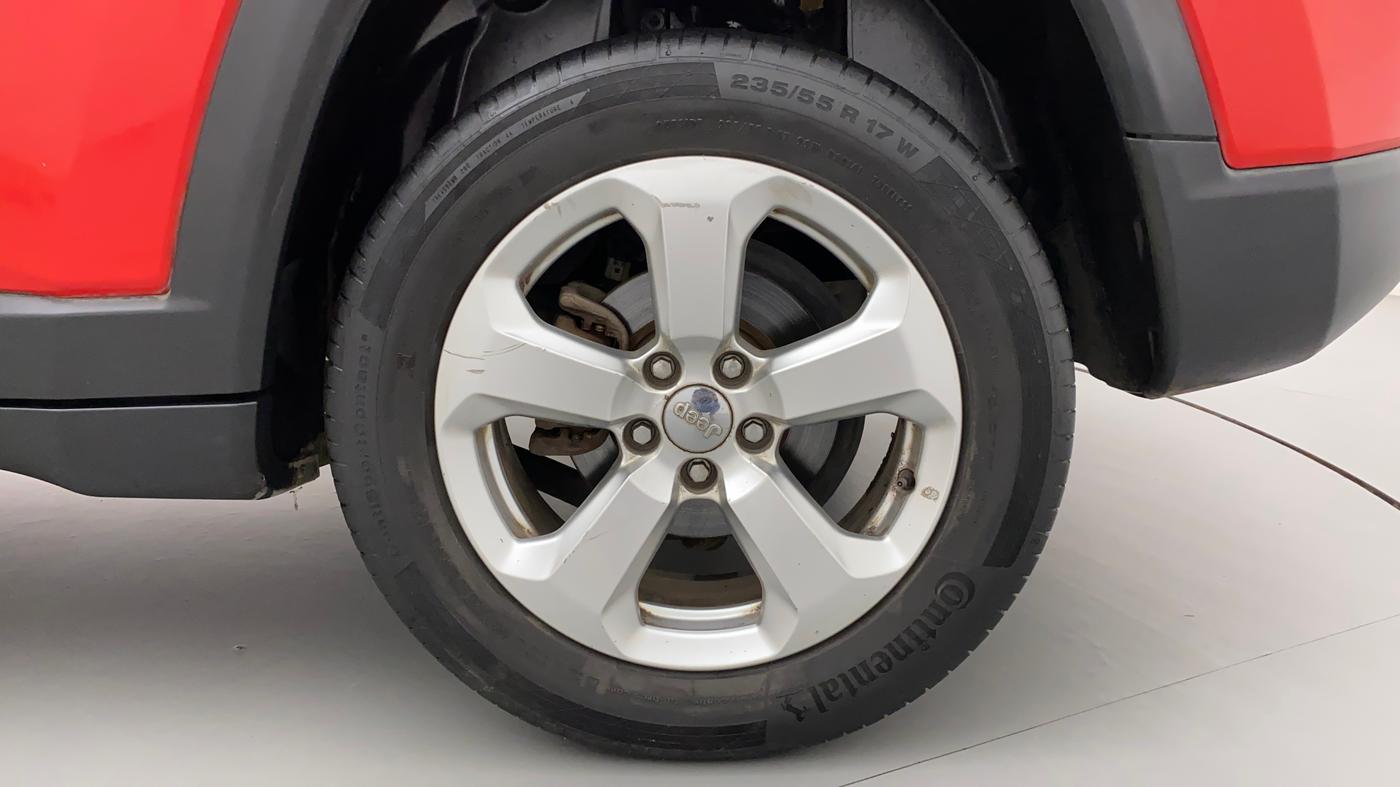 2017 Jeep Compass LIMITED 1.4 PETROL AT, Petrol, Automatic, 1,07,917 km, Left Rear Wheel
