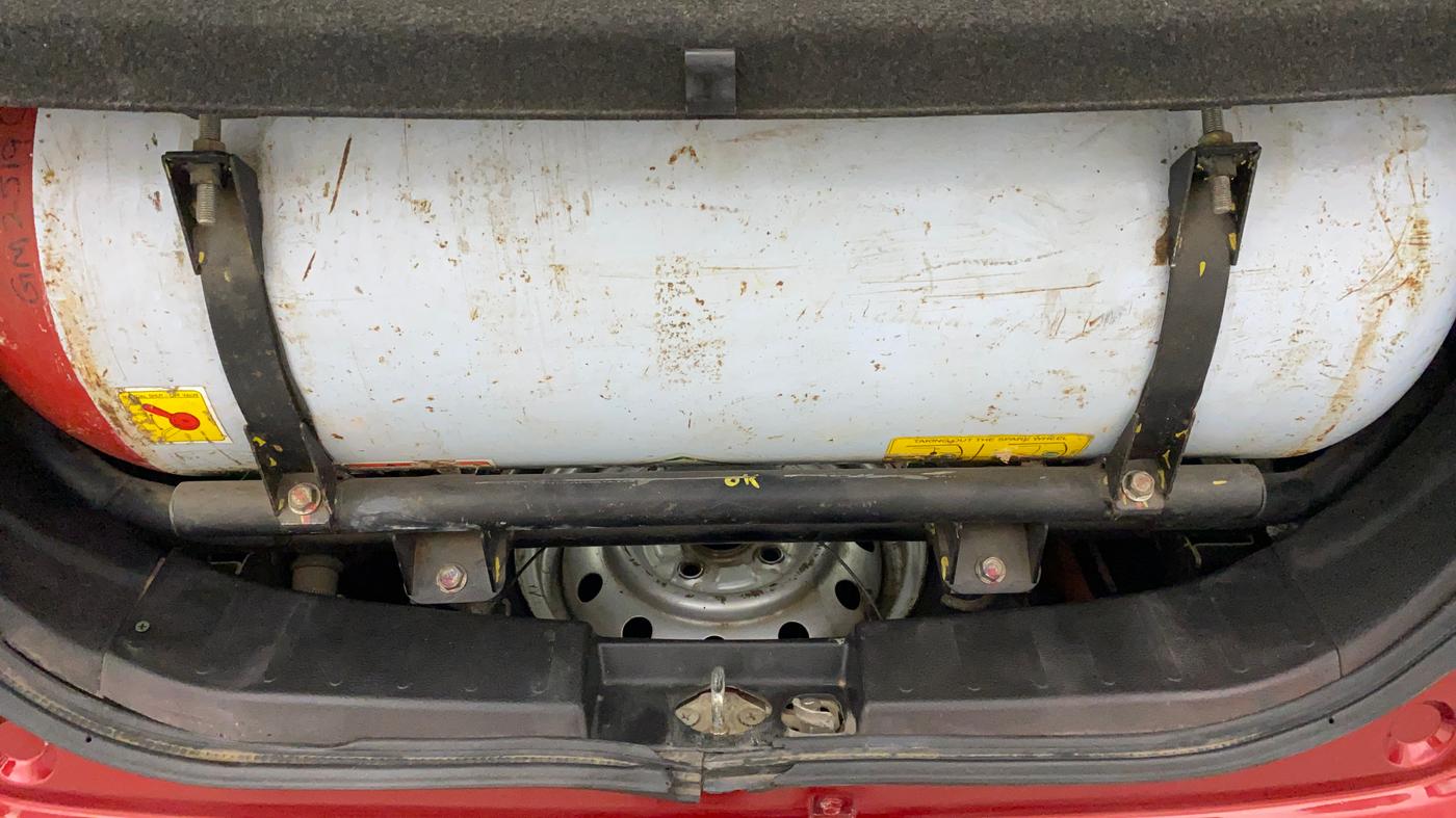 2014 Maruti Wagon R 1.0 LXI CNG, CNG, Manual, 82,754 km, Boot Inside