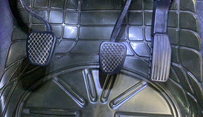 2020 Honda WR-V 1.2L I-VTEC SV MT, Petrol, Manual, 43,299 km, Pedals