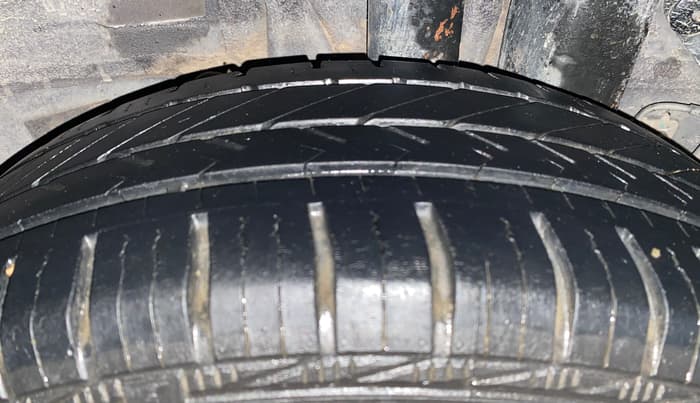 2015 Hyundai Elite i20 MAGNA 1.2, Petrol, Manual, 84,753 km, Left Rear Tyre Tread