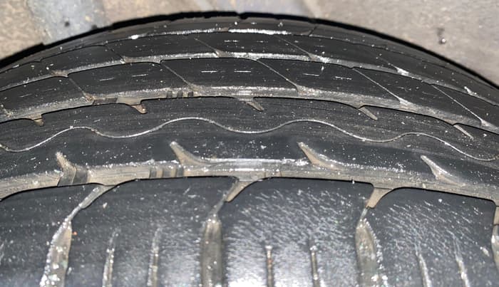 2019 Hyundai VENUE SX PLUS 1.0 TURBO DCT, Petrol, Automatic, 81,692 km, Right Rear Tyre Tread