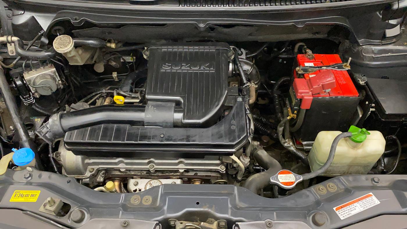 2014 Maruti Ertiga ZXI, Petrol, Manual, 96,389 km, Engine View
