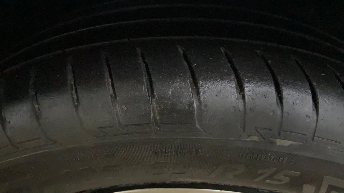 2021 Honda City 1.5L I-VTEC V MT 5TH GEN, CNG, Manual, 78,381 km, Right Front Tyre Tread