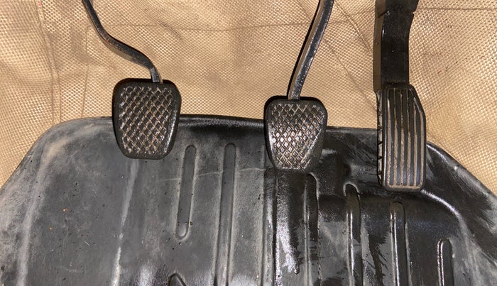 2021 Honda City 1.5L I-VTEC V MT 5TH GEN, CNG, Manual, 78,303 km, Pedals