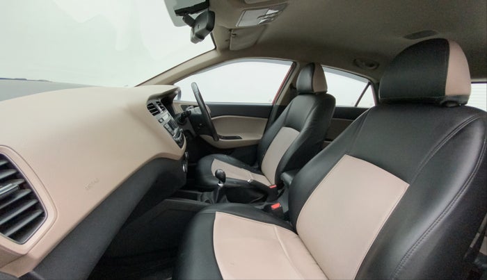 2016 Hyundai Elite i20 ASTA 1.2, Petrol, Manual, 46,291 km, Right Side Front Door Cabin