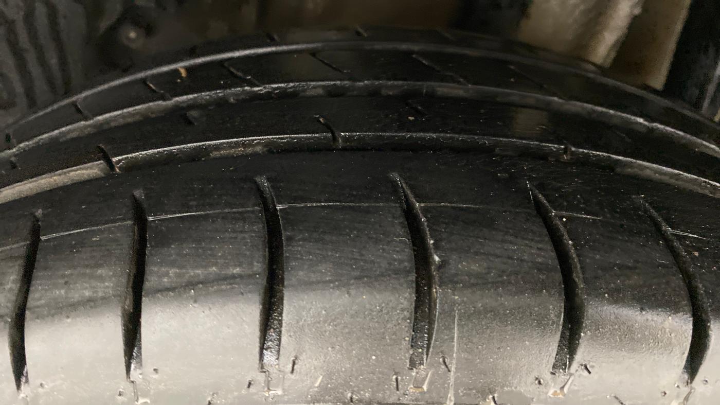 2018 Tata Tiago XZ 1.2 REVOTRON, Petrol, Manual, 90,914 km, Left Rear Tyre Tread