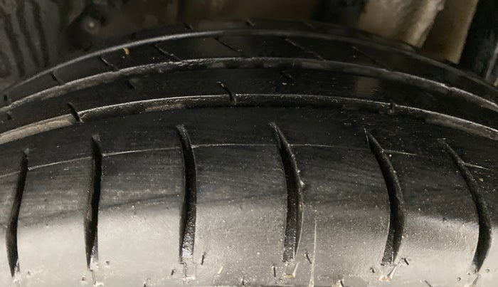 2018 Tata Tiago XZ 1.2 REVOTRON, Petrol, Manual, 90,914 km, Left Rear Tyre Tread
