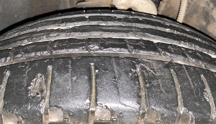 2023 Mahindra SCORPIO-N Z8 DIESEL MT 4WD 7 STR, Diesel, Manual, 33,984 km, Left Front Tyre Tread