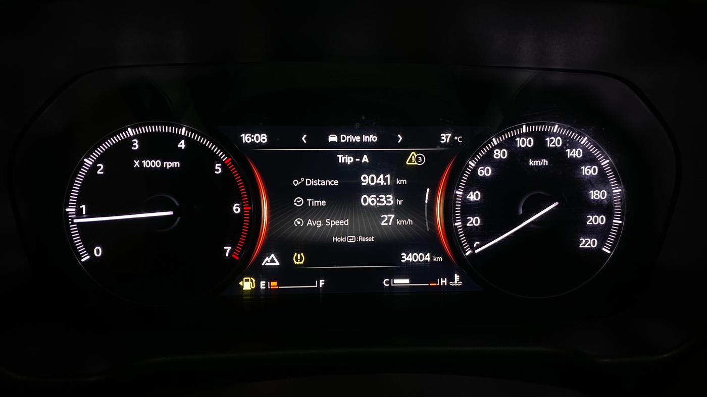 2023 Mahindra SCORPIO-N Z8 DIESEL MT 4WD 7 STR, Diesel, Manual, 33,984 km, Odometer Image