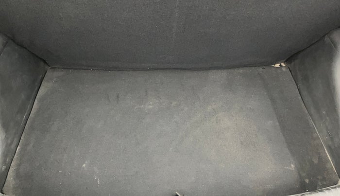 2016 Hyundai Grand i10 Sports plus 1.2, Petrol, Manual, 69,094 km, Boot Inside