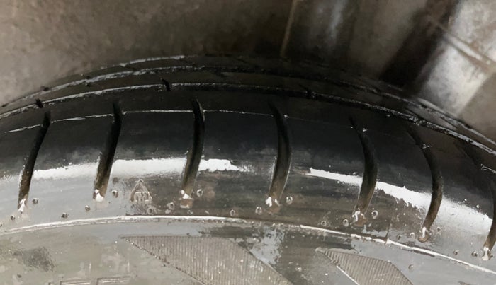 2016 Hyundai Grand i10 Sports plus 1.2, Petrol, Manual, 69,094 km, Left Rear Tyre Tread