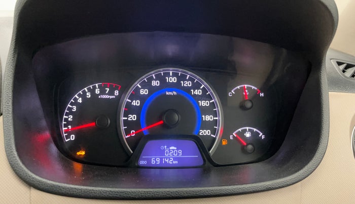 2016 Hyundai Grand i10 Sports plus 1.2, Petrol, Manual, 69,094 km, Odometer Image