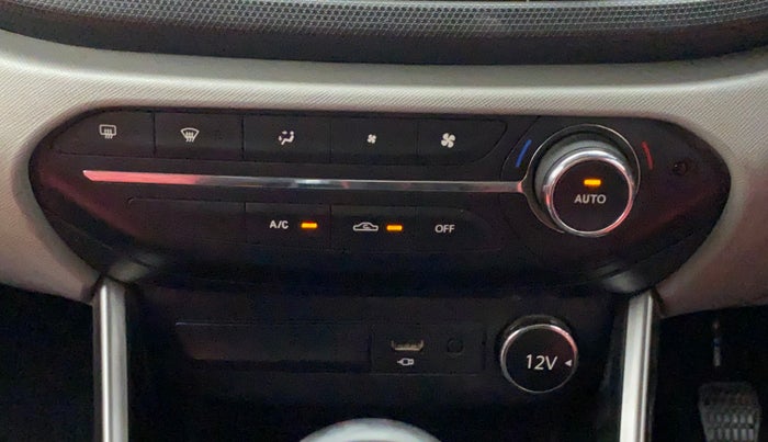 2020 Tata ALTROZ XZ 1.2, Petrol, Manual, 32,195 km, Automatic Climate Control