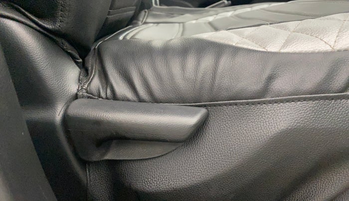 2016 Honda BR-V 1.5L I-VTEC V CVT, Petrol, Automatic, 1,11,113 km, Driver Side Adjustment Panel