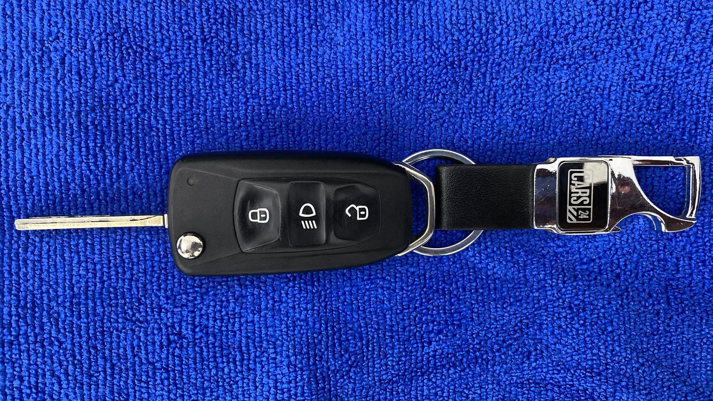 2021 Tata PUNCH ADVENTURE MT, Petrol, Manual, 29,427 km, Key Close Up