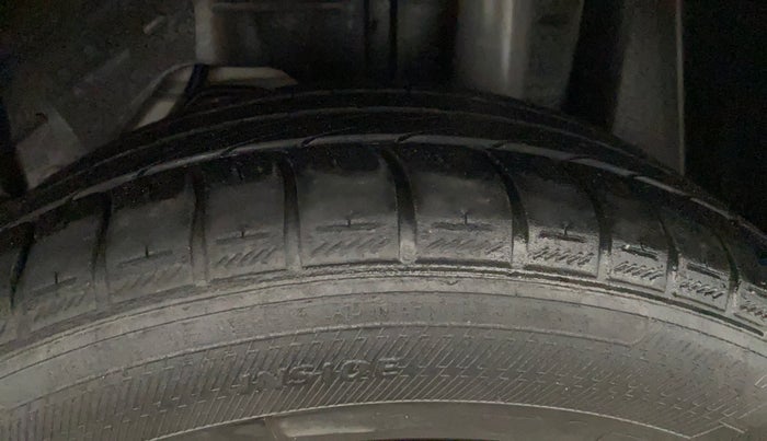 2021 Ford FREESTYLE TITANIUM 1.5 DIESEL, Diesel, Manual, 1,11,529 km, Left Rear Tyre Tread