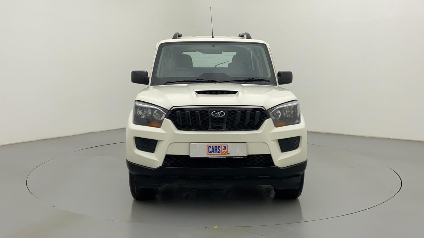 2017 Mahindra Scorpio S6 PLUS, Diesel, Manual, 42,408 km, Front View