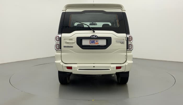 2017 Mahindra Scorpio S6 PLUS, Diesel, Manual, 42,408 km, Back/Rear View