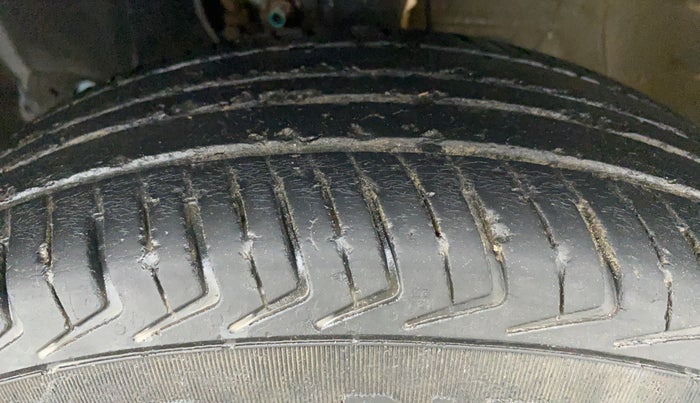 2021 Maruti New Wagon-R LXI CNG 1.0 L, CNG, Manual, 49,905 km, Left Front Tyre Tread