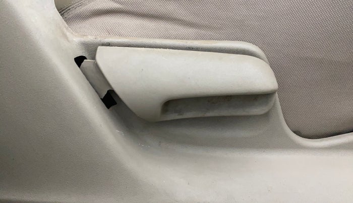 2014 Maruti Ertiga VXI, Petrol, Manual, 48,022 km, Driver Side Adjustment Panel