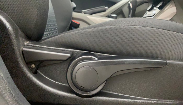 2018 Tata NEXON XZA PLUS PETROL, Petrol, Automatic, 21,913 km, Driver Side Adjustment Panel