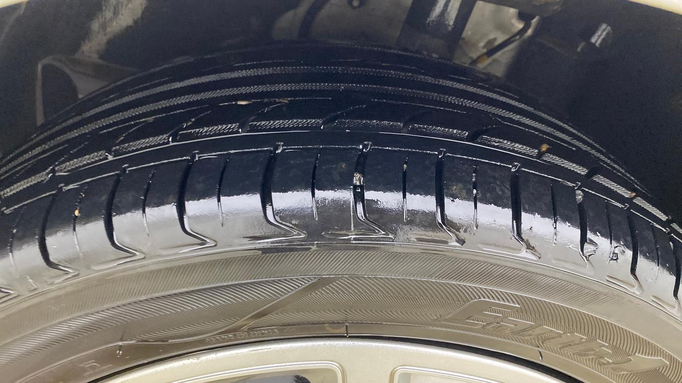 2022 Tata ALTROZ XT PETROL, CNG, Manual, 79,349 km, Left Front Tyre Tread