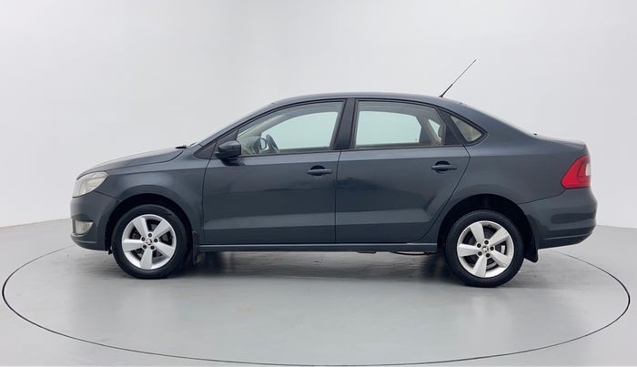 2016 Skoda Rapid 1.6 MPI STYLE PLUS AT, Petrol, Automatic, 1,25,533 km, Left Side View