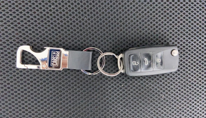 2016 Skoda Rapid 1.6 MPI STYLE PLUS AT, Petrol, Automatic, 1,25,533 km, Key Close-up