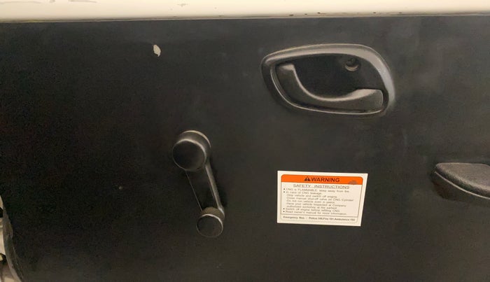 2023 Maruti Eeco 5 STR AC CNG, CNG, Manual, 70,729 km, Driver Side Door Panels Control