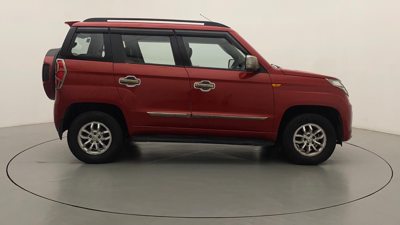 2016 Mahindra TUV300 T8 AMT, Diesel, Automatic, 63,015 km, Right Side