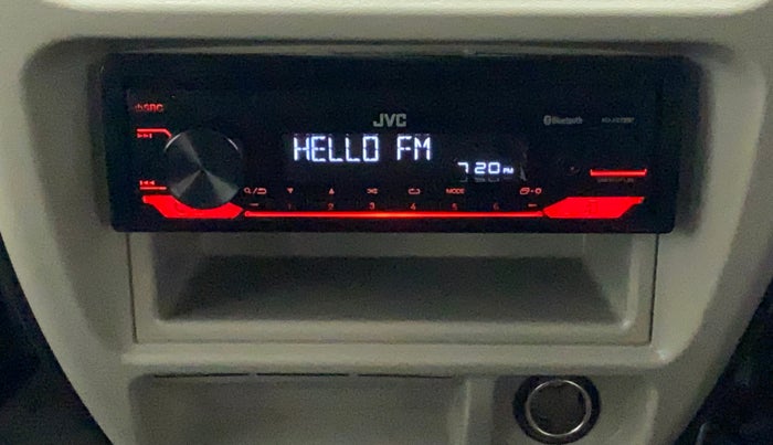 2022 Maruti Eeco 5 STR AC (O), Petrol, Manual, 16,436 km, Infotainment System