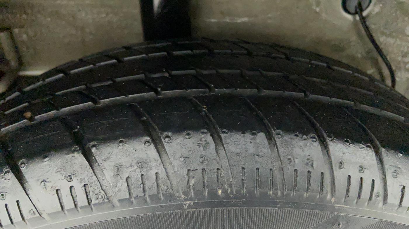 2018 Maruti Celerio X ZXI OPT AMT, Petrol, Automatic, 47,561 km, Right Rear Tyre Tread
