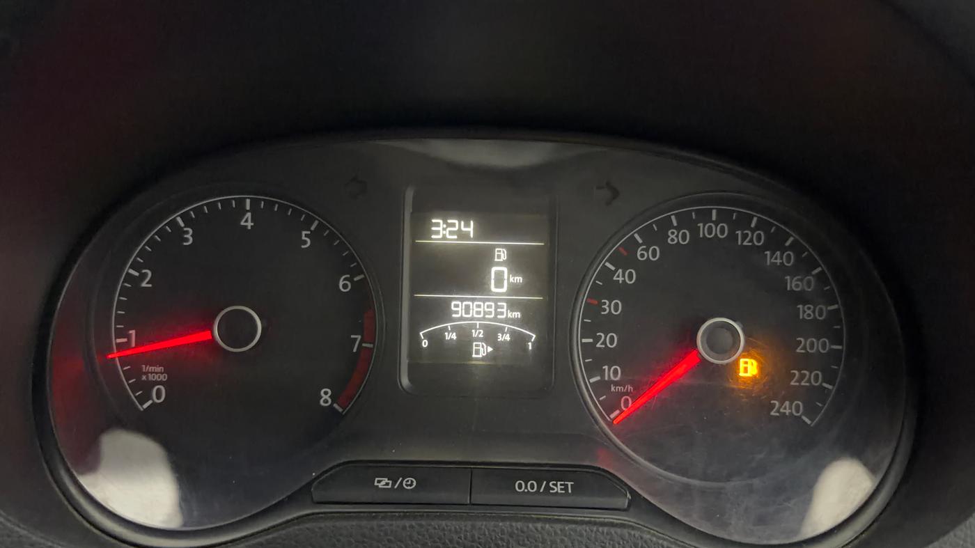 2016 Volkswagen Ameo COMFORTLINE 1.2L, Petrol, Manual, 90,871 km, Odometer Image